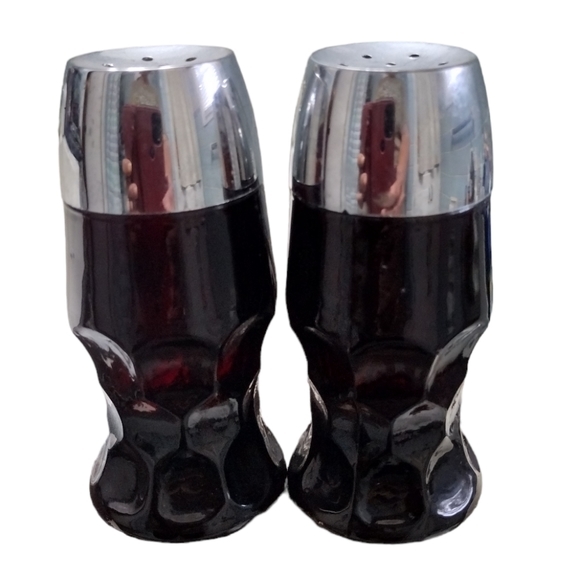 Georgian Vintage Salt And Pepper Shakers Dark Ruby With Silver Tops - Picture 3 of 6